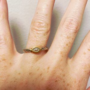 NWOT Diamond Ring with Gold and Silver Accents Size 5.5